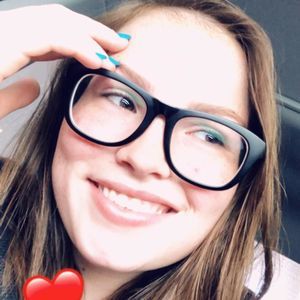 Meet your Posher, Layla